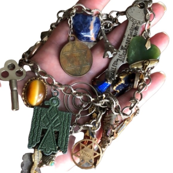 🎀VINTAGE NECKLACE🎀 - Picture 1 of 2